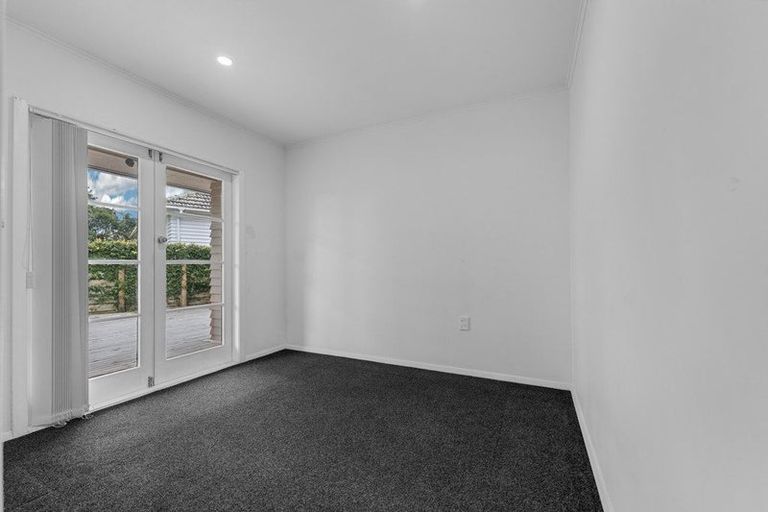 Photo of property in 5 Tui Crescent, Manurewa, Auckland, 2102