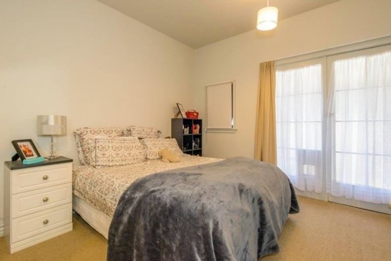 Photo of property in 116 Chester Street East, Christchurch Central, Christchurch, 8011