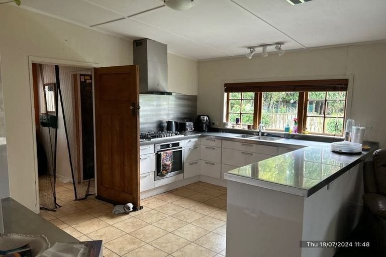 Photo of property in 103 Newman Road, Eketahuna, 4900
