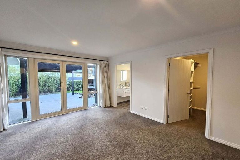 Photo of property in 18 Sterling Drive, Prebbleton, 7604