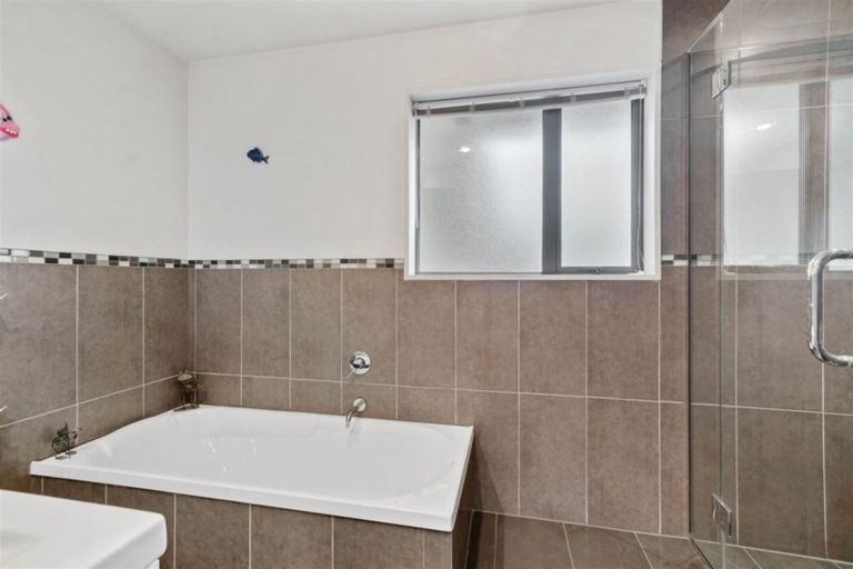 Photo of property in 31 Renoir Drive, Rolleston, 7614