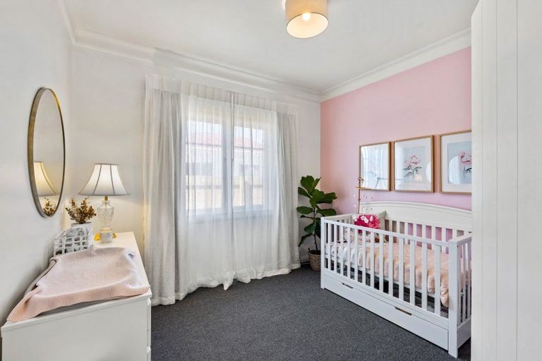 Photo of property in 1031 Beatty Street, Mayfair, Hastings, 4122