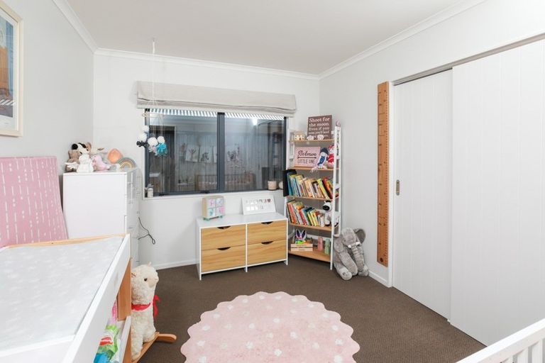 Photo of property in 14 Madison Street, Cambridge, 3434