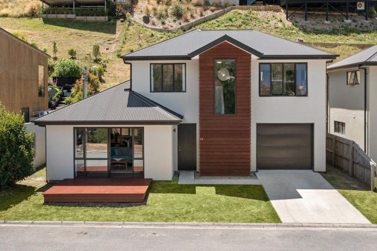 Photo of property in 4u2 Redfern Terrace, Arthurs Point, Queenstown, 9371