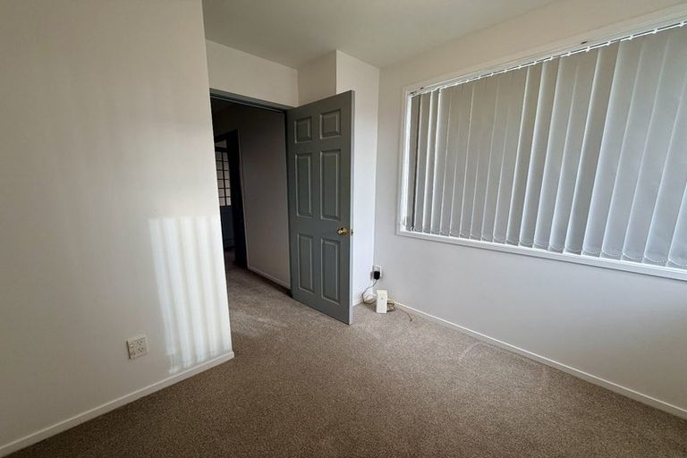 Photo of property in 2/30 Princes Street, Northcote Point, Auckland, 0627
