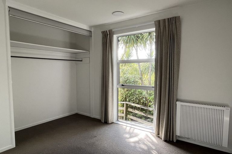 Photo of property in 127b Makara Road, Karori, Wellington, 6012