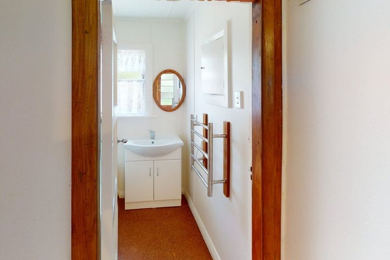 Photo of property in 112 Marne Street, Hokowhitu, Palmerston North, 4410