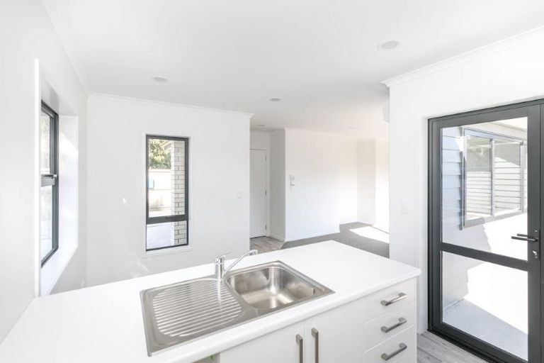 Photo of property in 123u1 Holland Road, Fairfield, Hamilton, 3214