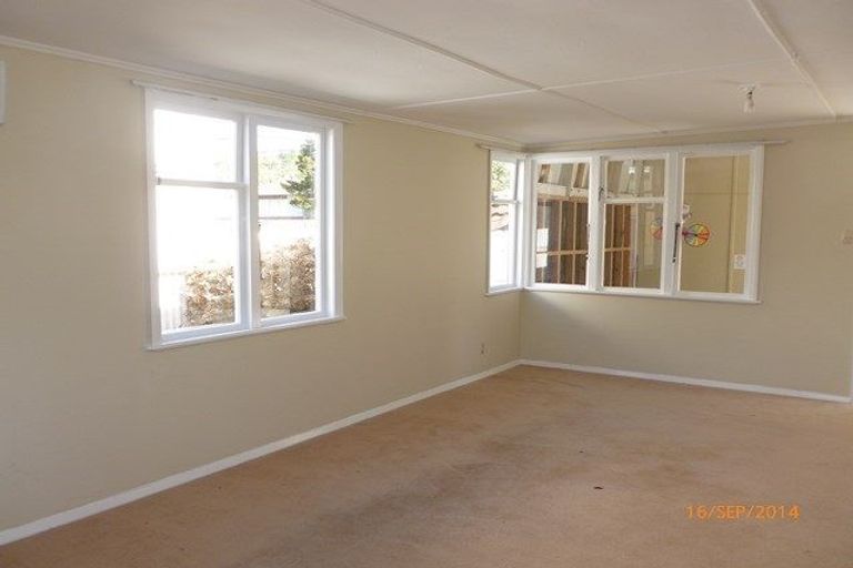 Photo of property in 12f1 Beauchamp Street, Tawa, Wellington, 5028