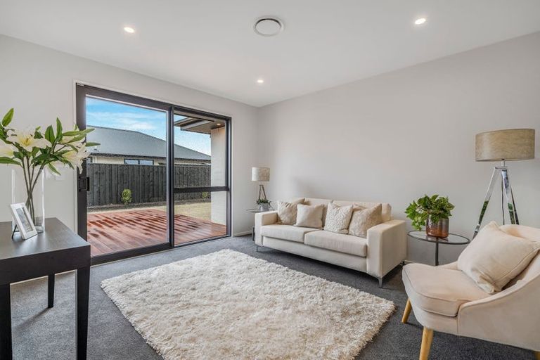 Photo of property in 54 Greig Crescent, Amberley, 7410