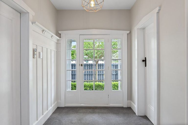 Photo of property in 1/142 Petrie Street, Richmond, Christchurch, 8013