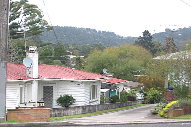 Photo of property in 10 Glengarry Road, Glen Eden, Auckland, 0602