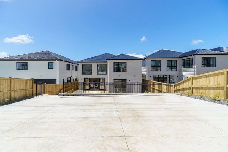 Photo of property in 42 Dungloe Avenue, Flat Bush, Auckland, 2019
