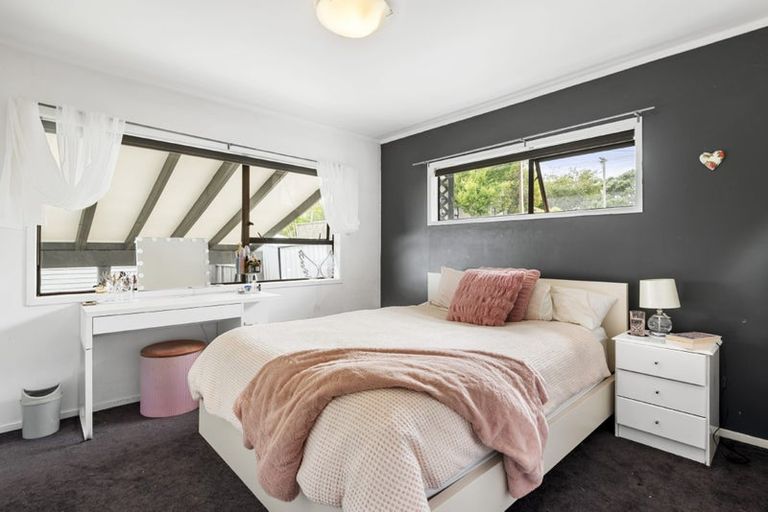 Photo of property in 1/38 Birkdale Road, Birkdale, Auckland, 0626