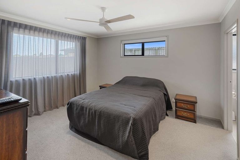 Photo of property in 247 Parklands Avenue, Bell Block, New Plymouth, 4312