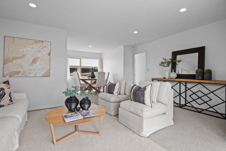 Photo of property in 14 Elliott Avenue, Bayview, Auckland, 0629