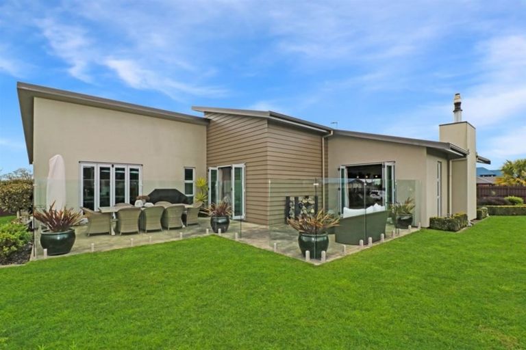 Photo of property in 134 Guy Street, Dannevirke, 4930