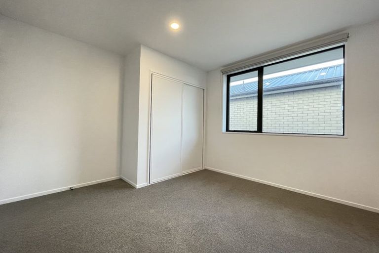 Photo of property in 11 Koral Lane, Broomfield, Christchurch, 8042