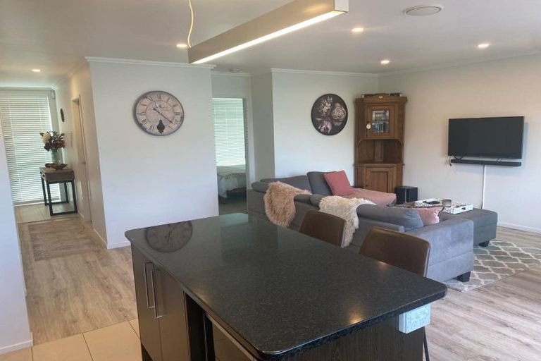 Photo of property in 27/182 Flat Bush School Road, Flat Bush, Auckland, 2019