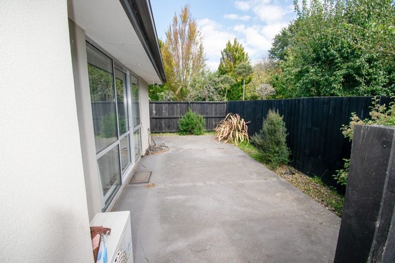 Photo of property in 13 Cross Street, Phillipstown, Christchurch, 8011