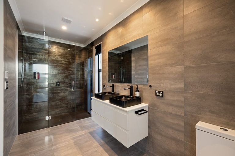 Photo of property in 14 Kohunga Crescent, Bottle Lake, Christchurch, 8083