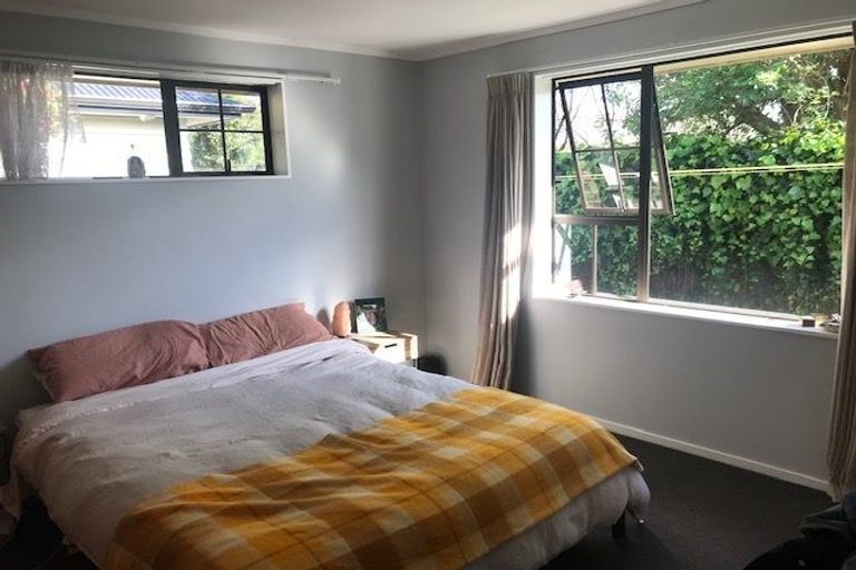 Photo of property in 1/7 Jutland Street, Waterloo, Lower Hutt, 5011