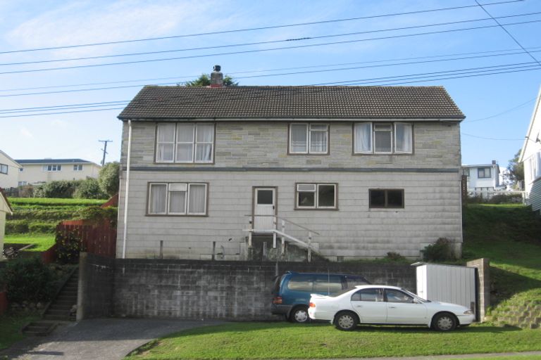 Photo of property in 163 Champion Street, Cannons Creek, Porirua, 5024