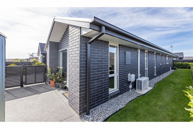 Photo of property in 19 Heney Street, Kaiapoi, 7630