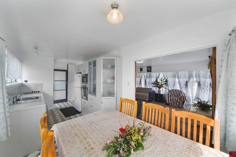 Photo of property in 130a Browns Road, Manurewa, Auckland, 2102