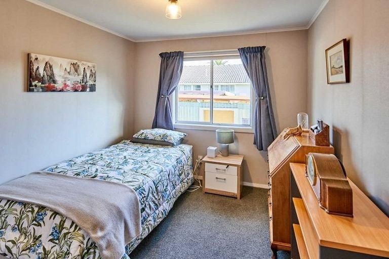 Photo of property in 1/24 Merton Street, Trentham, Upper Hutt, 5018