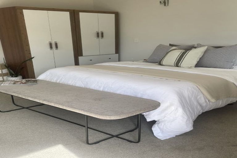 Photo of property in 25 Maxwelton Drive, Mairangi Bay, Auckland, 0630