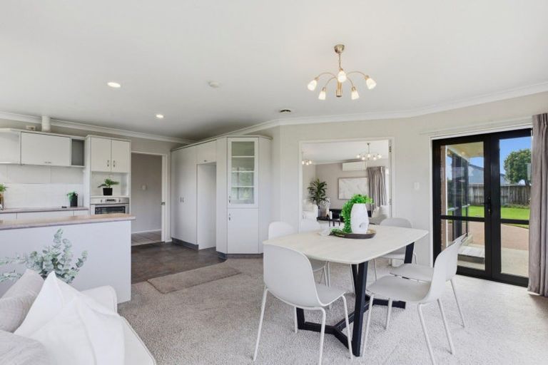 Photo of property in 655 Grenada Street, Papamoa Beach, Papamoa, 3118