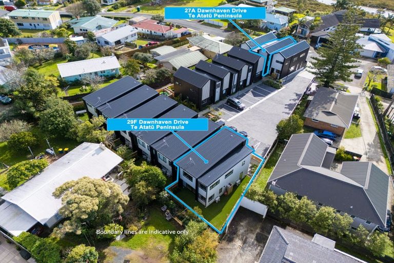 Photo of property in 27a Dawnhaven Drive, Te Atatu Peninsula, Auckland, 0610