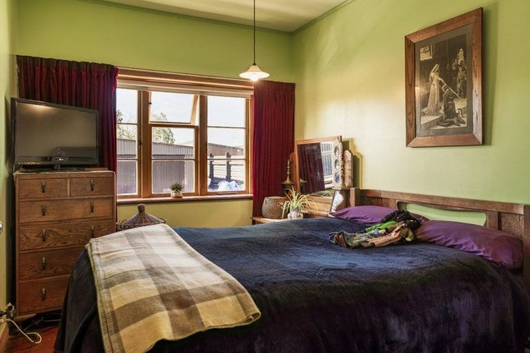 Photo of property in 28 Nuffield Avenue, Marewa, Napier, 4110
