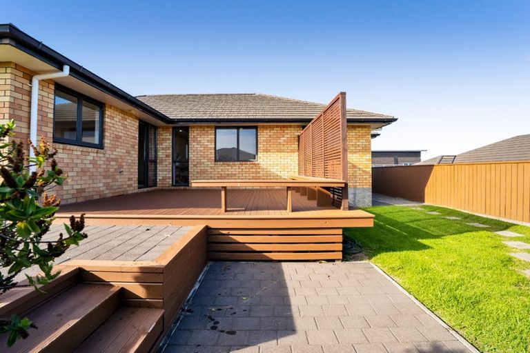 Photo of property in 8 Jules Crescent, Bell Block, New Plymouth, 4312