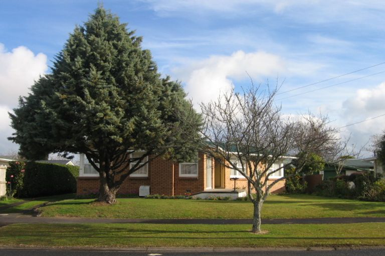 Photo of property in 48 Prisk Street, Melville, Hamilton, 3206