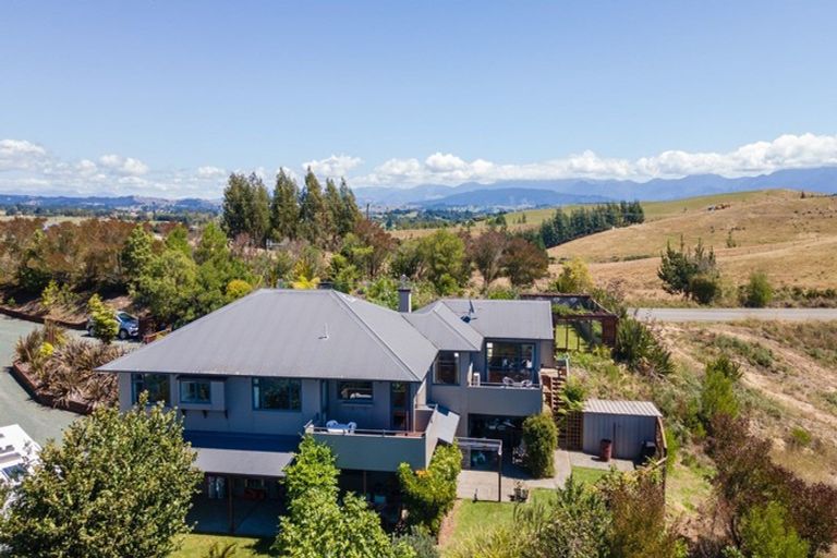 Photo of property in 36 Stagecoach Road, Upper Moutere, 7173