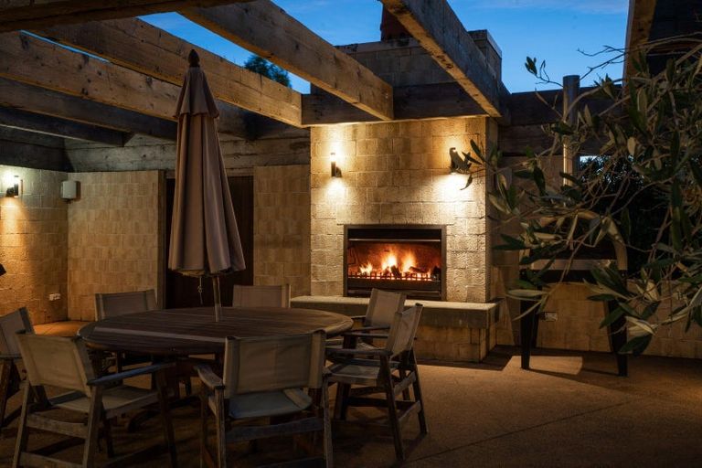 Photo of property in 14 Oreti Road, Otatara, Invercargill, 9879