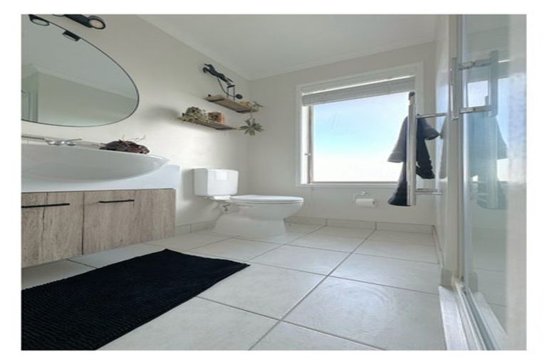 Photo of property in 41 Millennial Way, Orewa, 0931