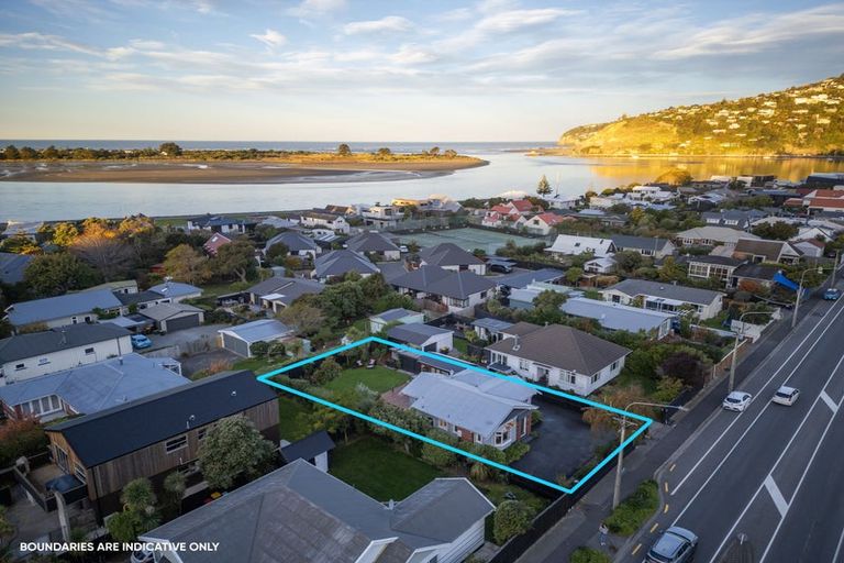 Photo of property in 65 Main Road, Redcliffs, Christchurch, 8081