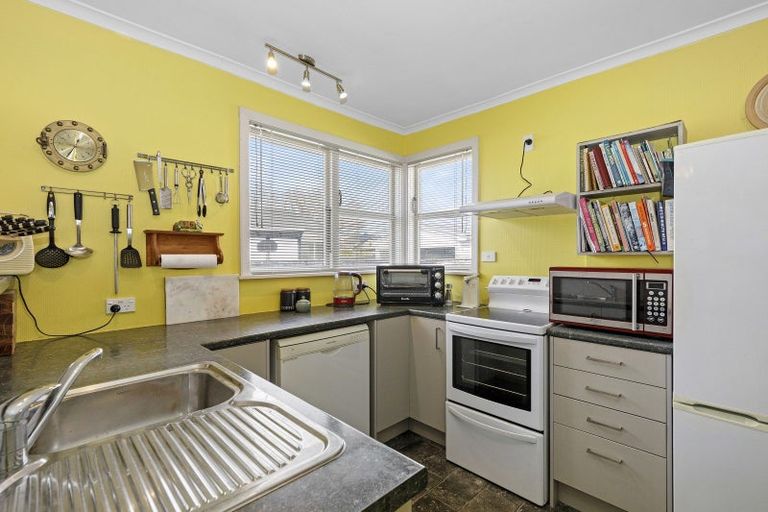 Photo of property in 17 Stephen Street, Trentham, Upper Hutt, 5018