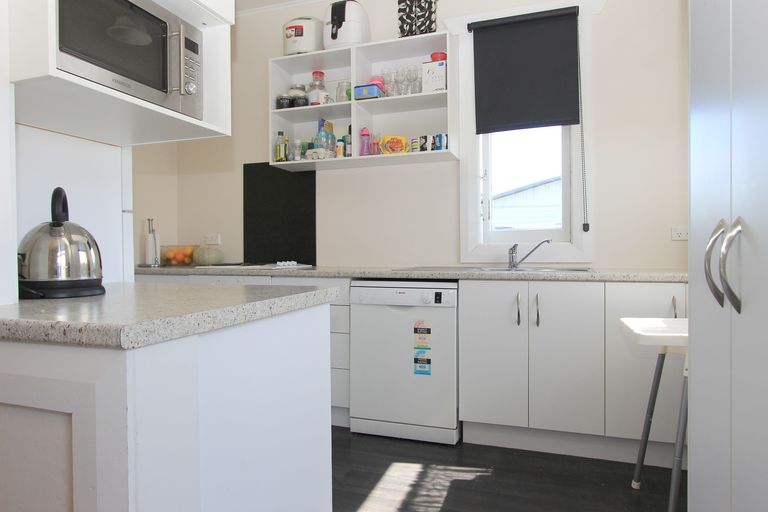 Photo of property in 14 Howick Road, Blenheim, 7201