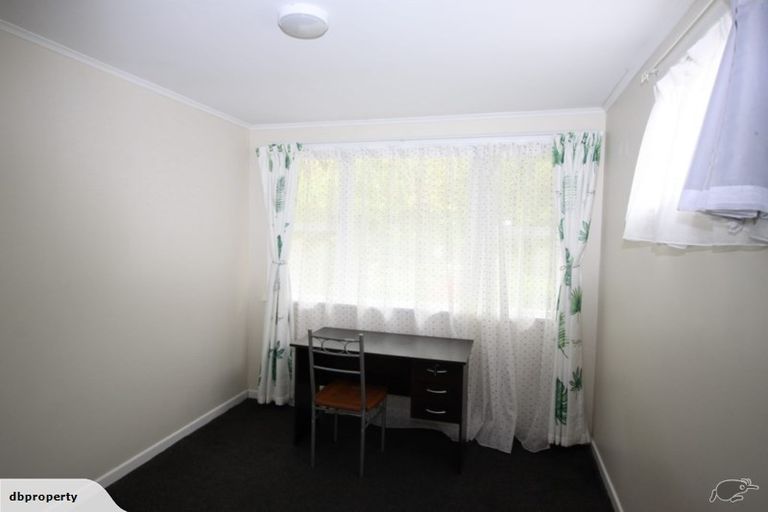 Photo of property in 47 Link Road, Newlands, Wellington, 6037