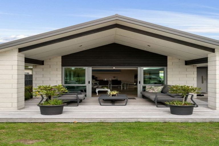 Photo of property in 23 Brancaster Place, Cambridge, 3434