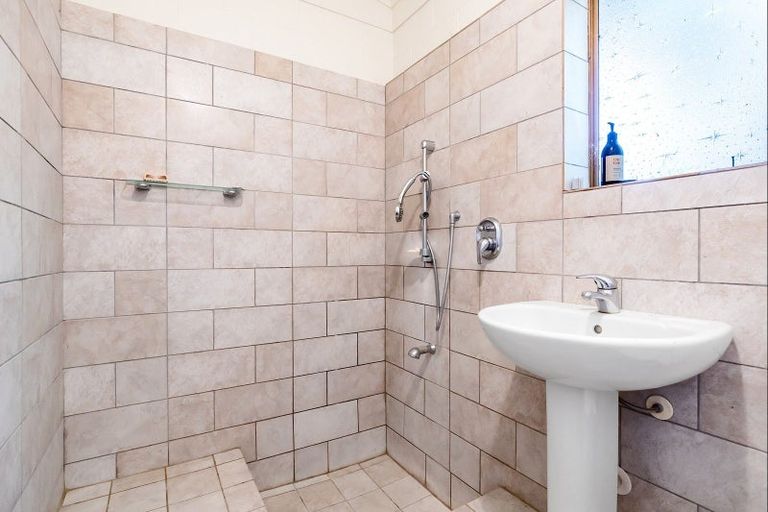 Photo of property in 2/16 Tongariro Road, Turangi, 3334