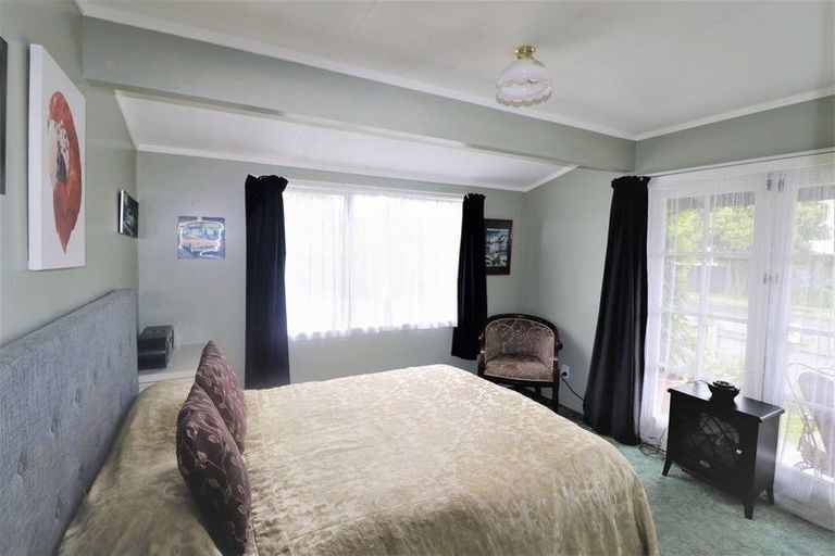 Photo of property in 23 Manuka Street, Castlecliff, Whanganui, 4501
