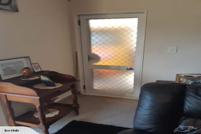 Photo of property in 2/432 Gloucester Street, Taradale, Napier, 4112