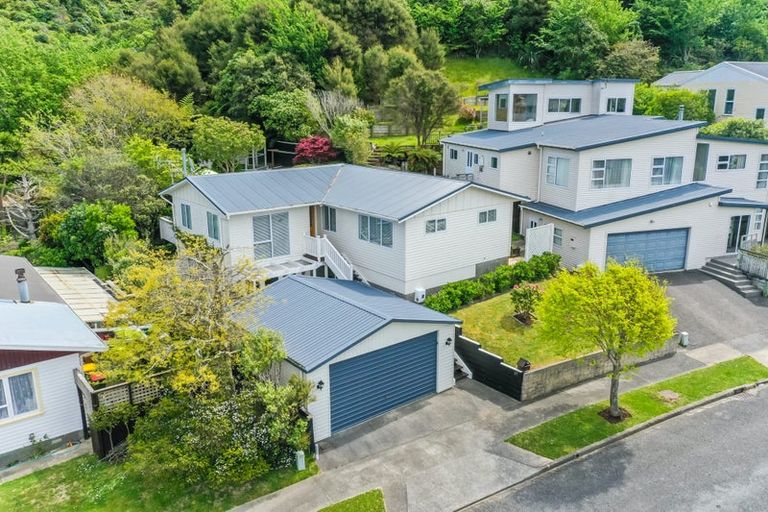 Photo of property in 37 Mcgowan Road, Wainuiomata, Lower Hutt, 5014