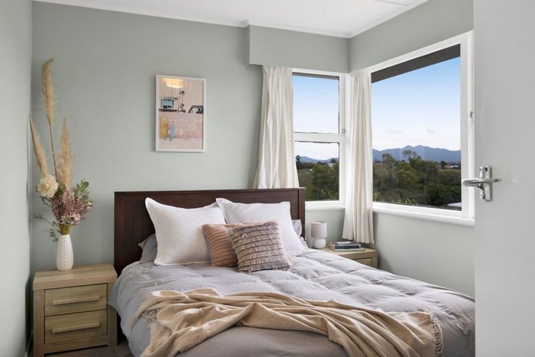 Photo of property in 33 Belair Avenue, Blagdon, New Plymouth, 4310