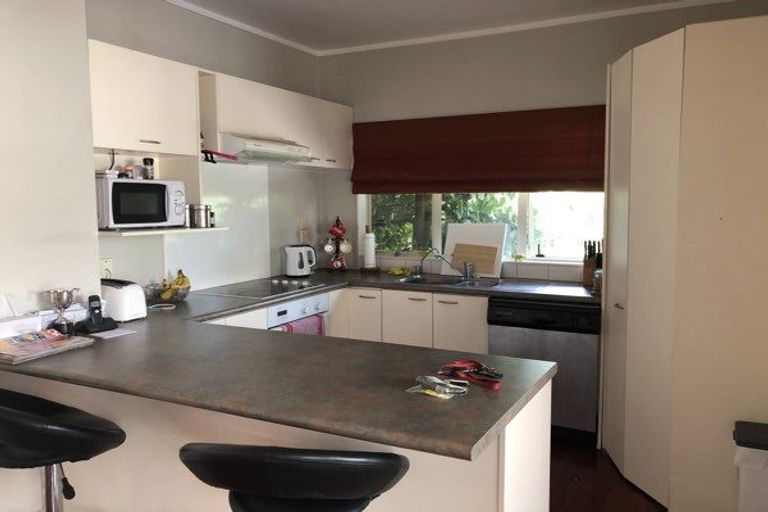 Photo of property in 51 Great South Road, Papakura, 2110
